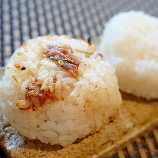 おうち居酒屋、鯖塩辛の焼きおにぎり